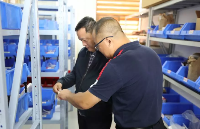 888电子游戏航空完成永翔通航第二架R22直升机大修交付