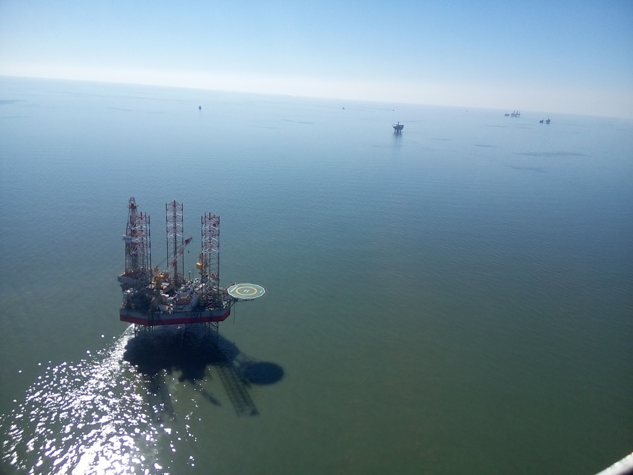 影响直升机悬停性能的因素：：密度高度